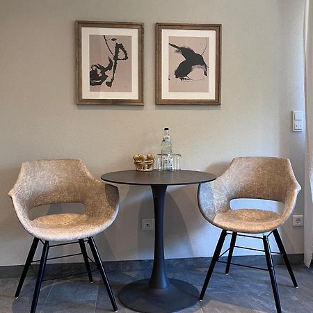 Ferienwohnung Seckenheim - Stilvoll Uebernachten Zwischen Mannheim Und Heidelberg Ideal Fuer Kurztrips Экстерьер фото